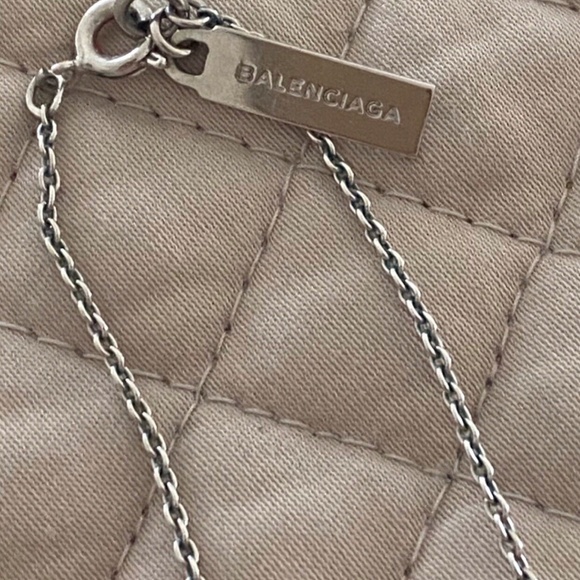 BALENCIAGA Pearl and Crystal Necklace RARE - Picture 6 of 7